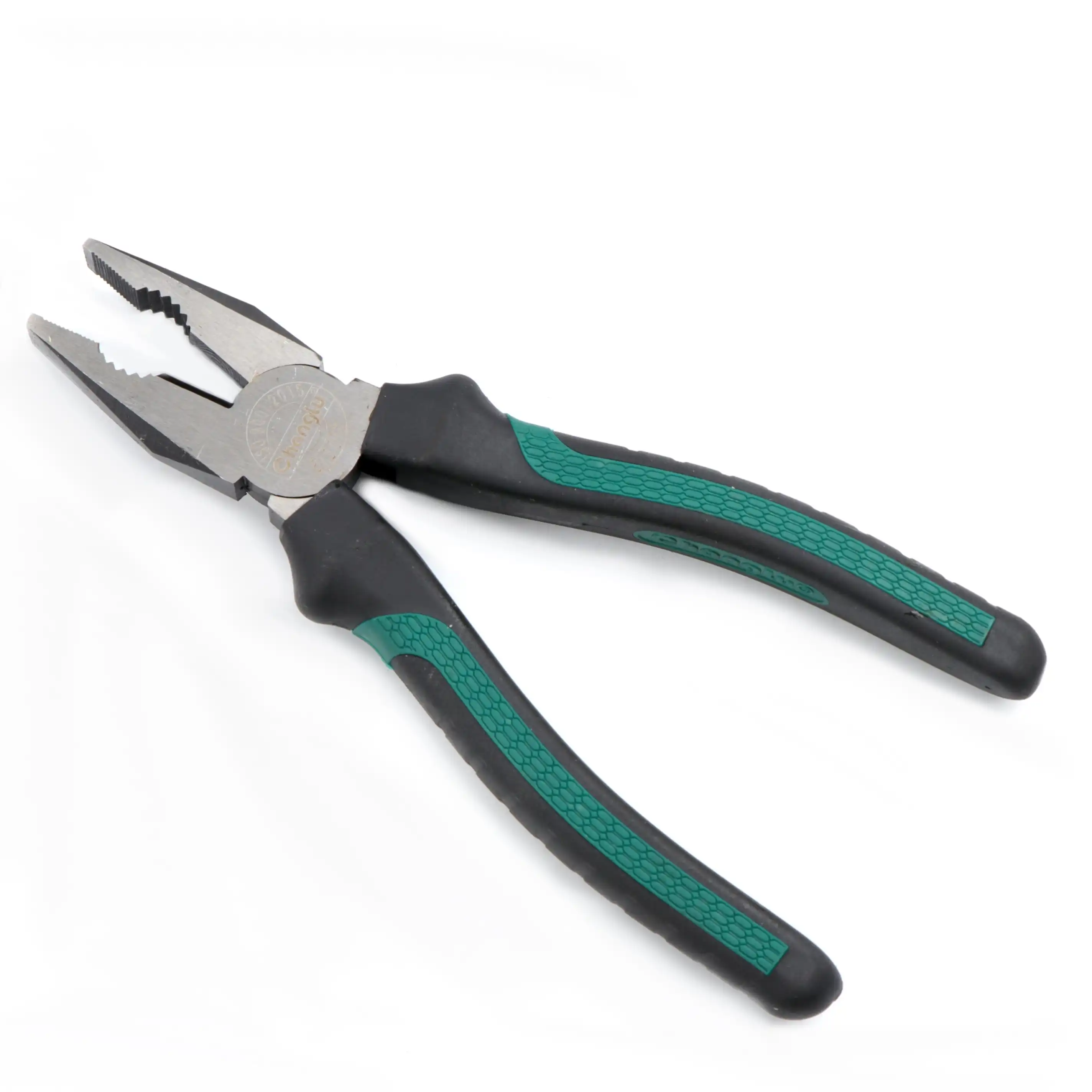 How Riyadh Distributors Evaluate China’s German-Style Pliers Quality？
